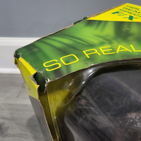 Sharper Image Alive! Chimpanzee RARE BRAND NEW IN BOX - Picture 11 of 15